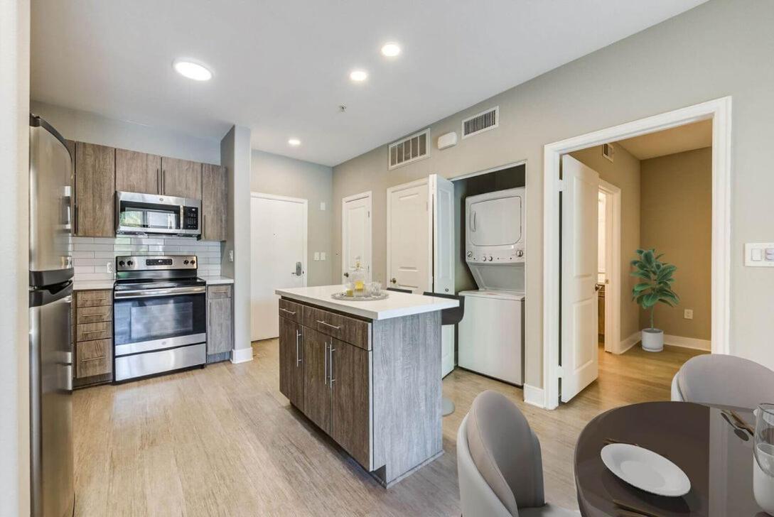 Woodland Hills Luxury Apt 2 Bed Ca Лос-Анджелес Экстерьер фото