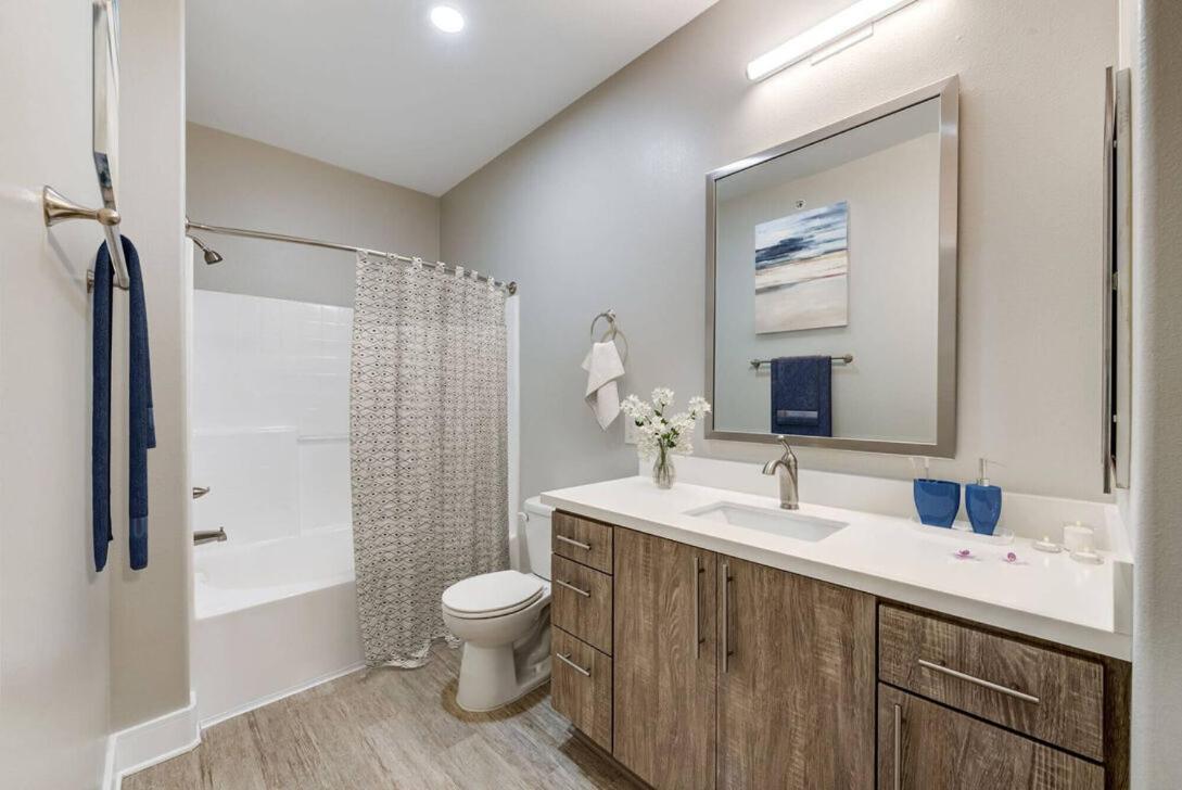 Woodland Hills Luxury Apt 2 Bed Ca Лос-Анджелес Экстерьер фото