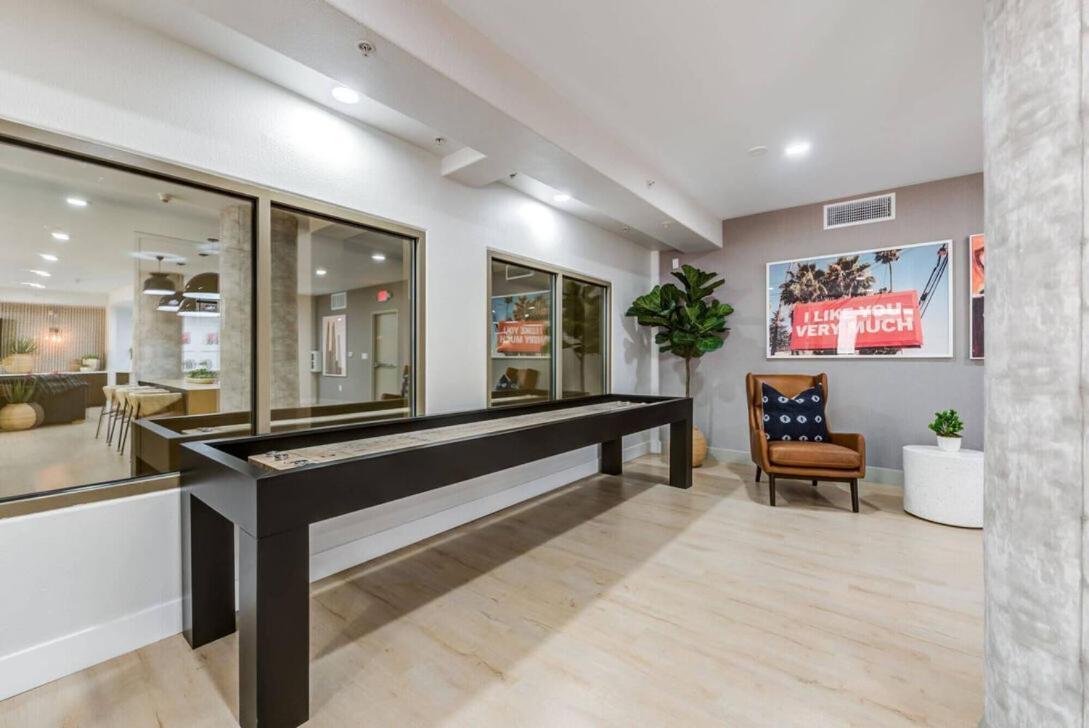 Woodland Hills Luxury Apt 2 Bed Ca Лос-Анджелес Экстерьер фото