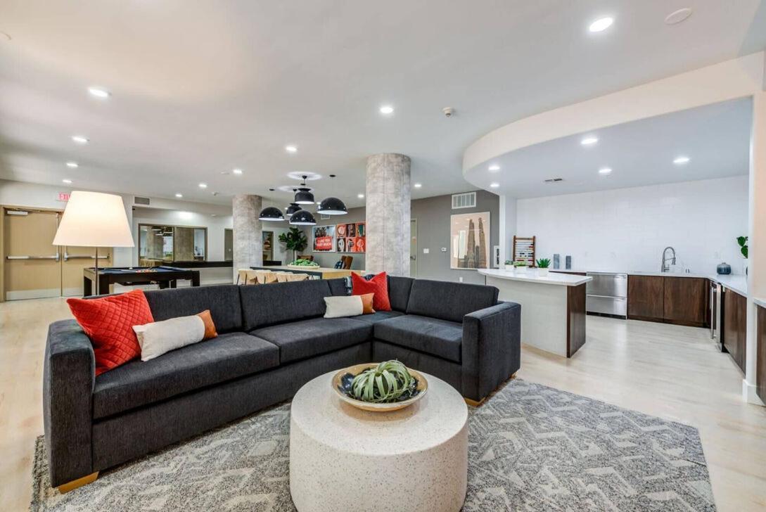 Woodland Hills Luxury Apt 2 Bed Ca Лос-Анджелес Экстерьер фото